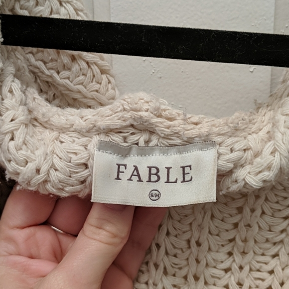 Hooded cardigan - Picture 3 of 3